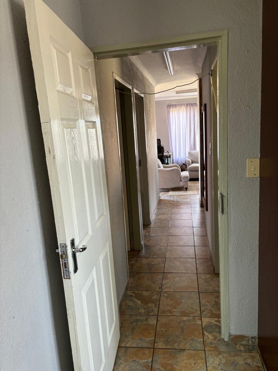 3 Bedroom Property for Sale in Mmabatho Unit 14 North West